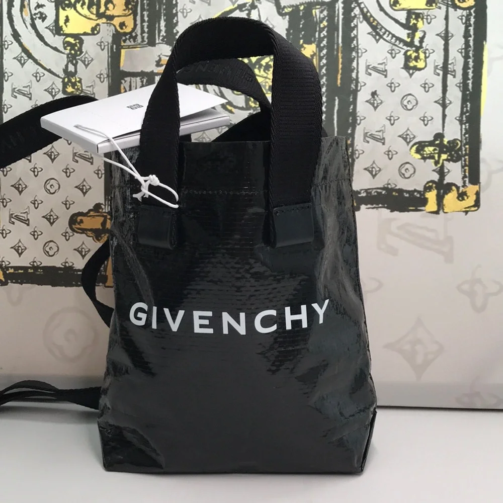 New Givenchy Black G-Shopper Mini Tote Bag Open Top Authentic”